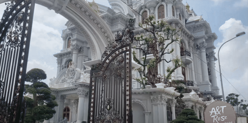 Lâu đài - Ảnh 5. Lâu đài - Ảnh 5.