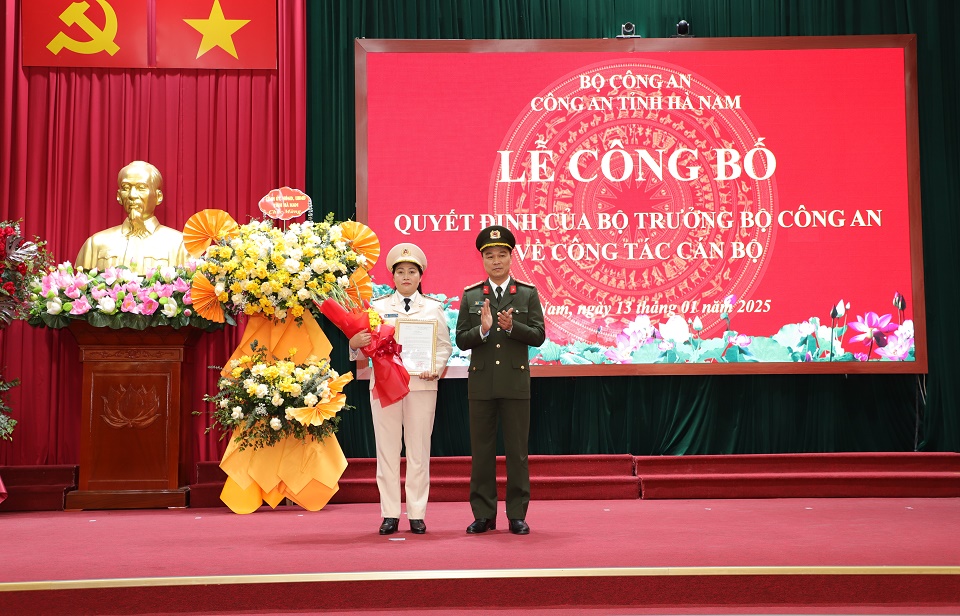 Bổ nhiệm cán bộ: Thượng tá Đỗ Thị Thu Hiền giữ chức Phó Giám đốc Công an tỉnh Hà Nam - Ảnh 1.