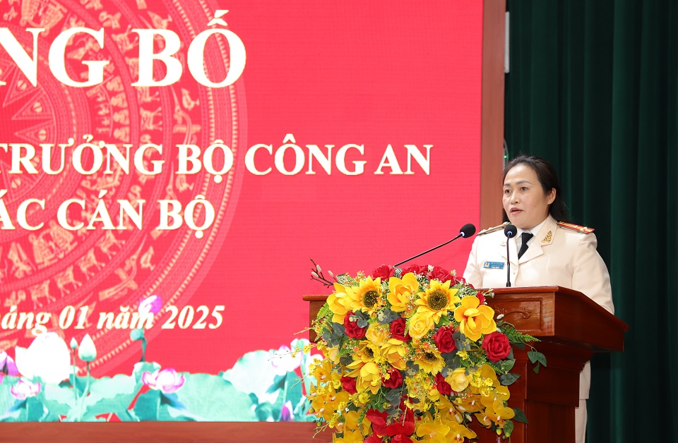 Bổ nhiệm cán bộ: Thượng tá Đỗ Thị Thu Hiền giữ chức Phó Giám đốc Công an tỉnh Hà Nam - Ảnh 3.