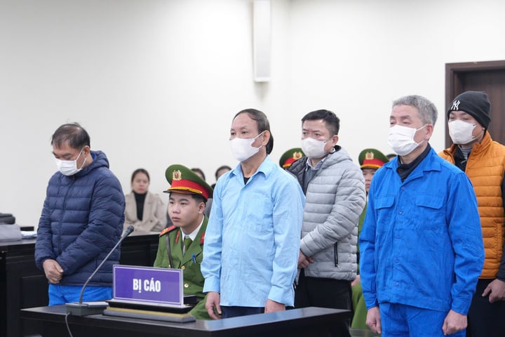 Cựu Chủ tịch NXB Giáo dục Nguyễn Đức Thái rút lời khai nhận hối lộ - Ảnh 1.