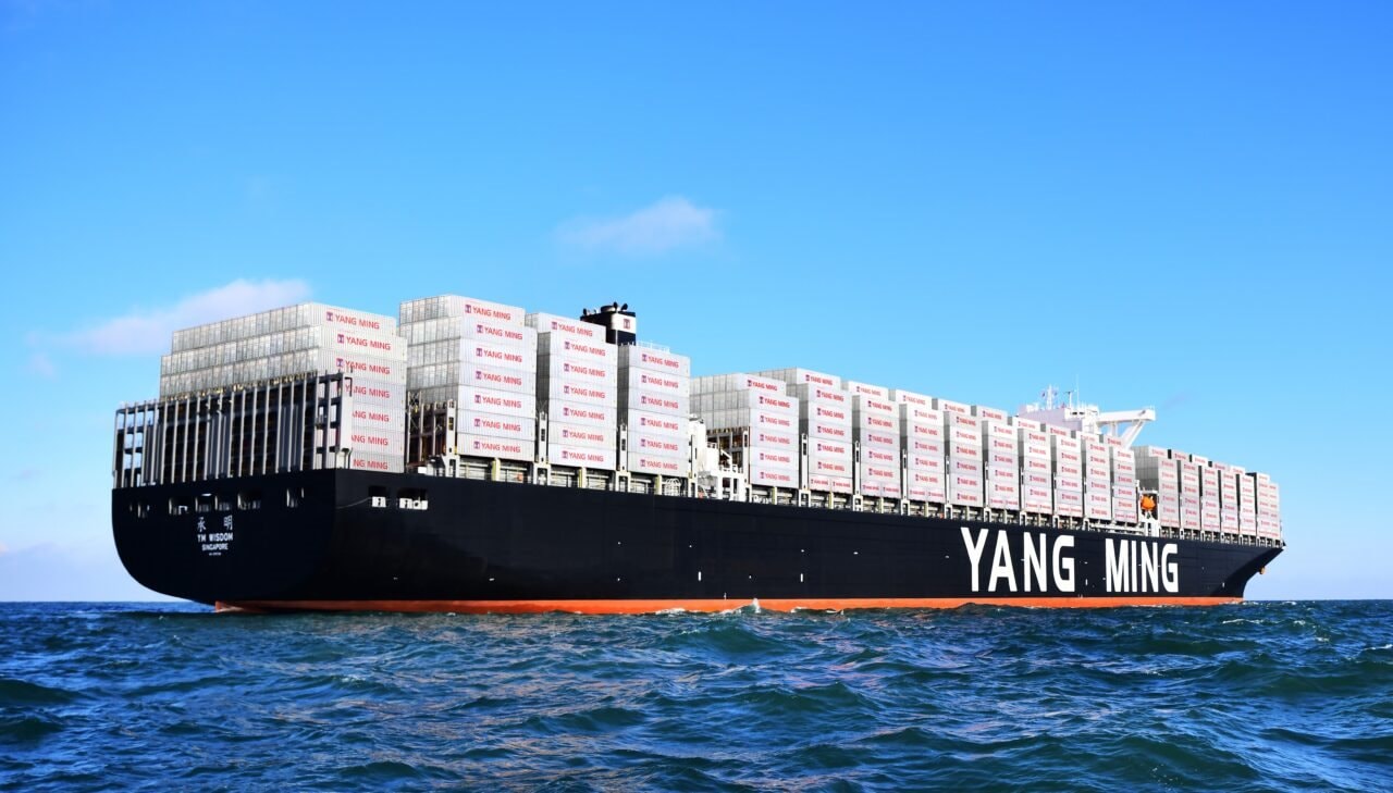 Một doanh nghiệp thưởng tết 12 tháng lương, tăng lương 3% cho toàn bộ nhân viên- Ảnh 1. Một doanh nghiệp thưởng tết 12 tháng lương, tăng lương 3% cho toàn bộ nhân viên- Ảnh 1.