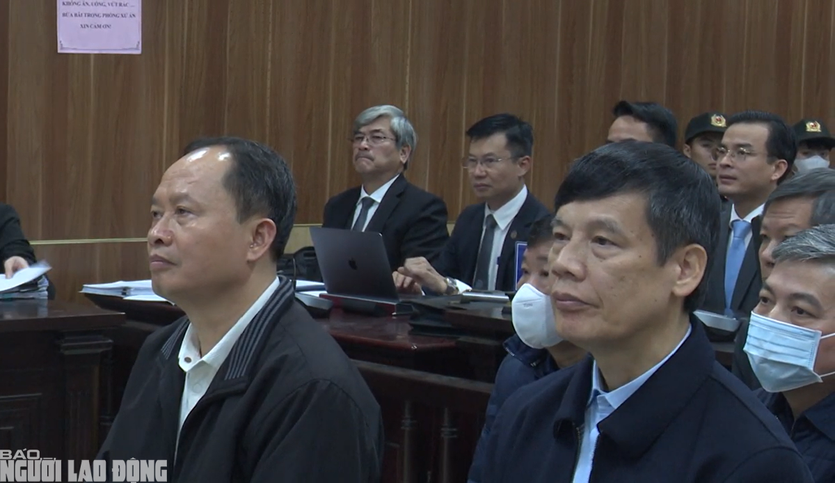 Nữ cựu giám đốc Sở Tài chính Thanh Hóa khai gì trước tòa?- Ảnh 2. Nữ cựu giám đốc Sở Tài chính Thanh Hóa khai gì trước tòa?- Ảnh 2.