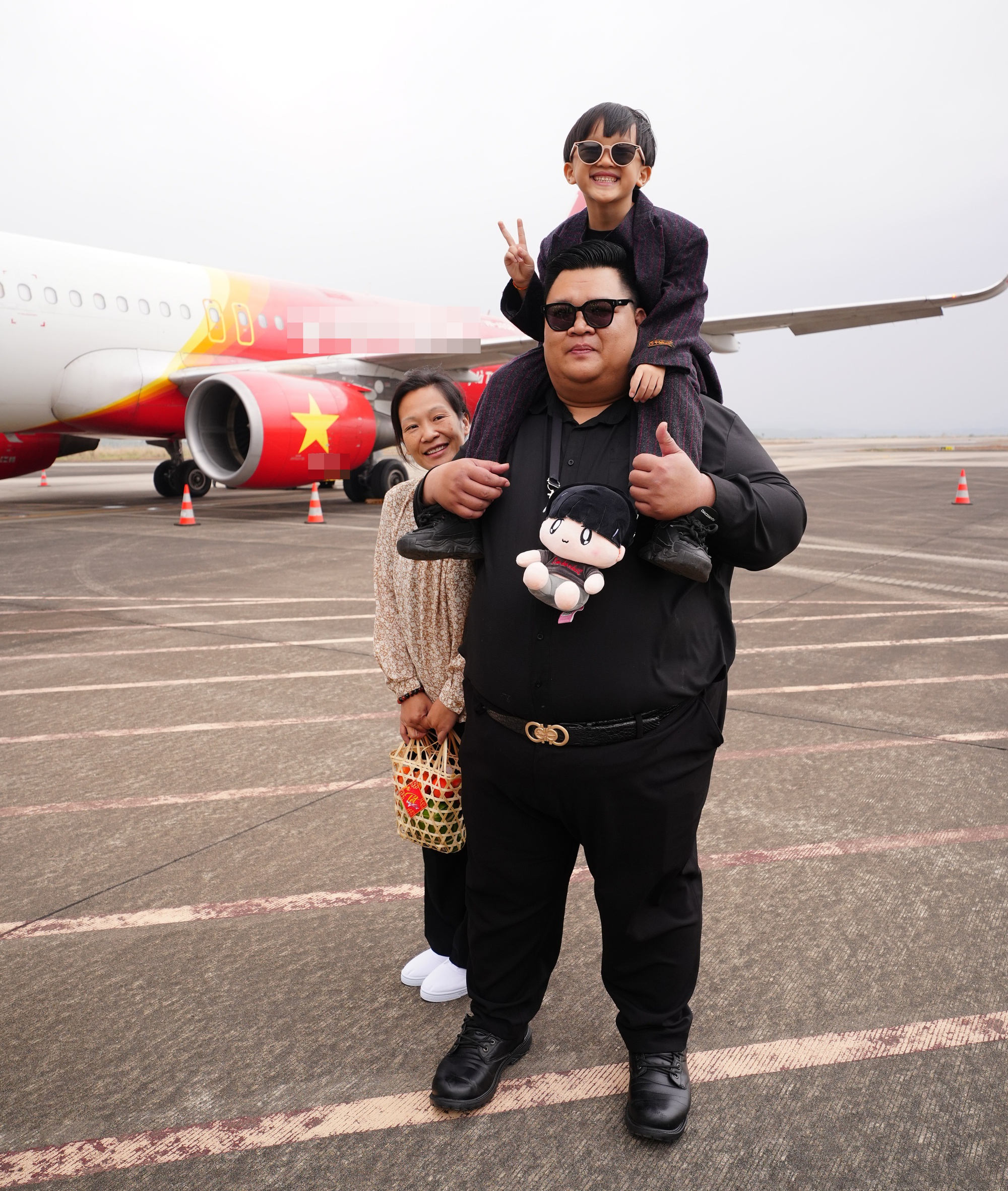 Double2T lan tỏa thông điệp ý nghĩa qua MV "Bay không ngần ngại"- Ảnh 4.