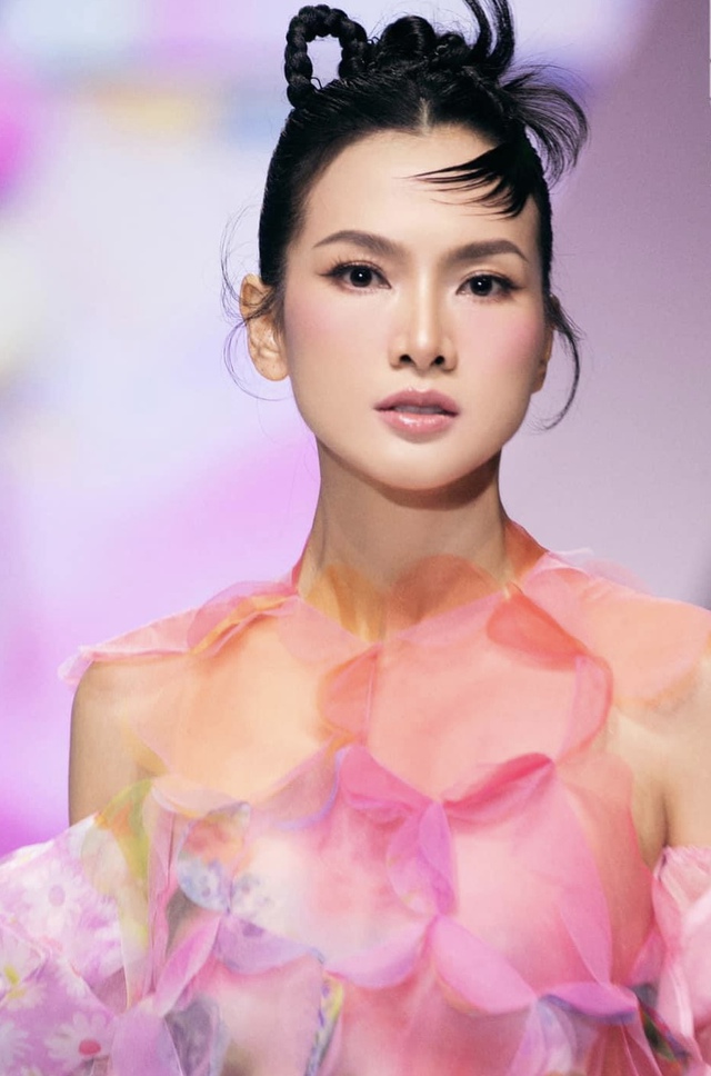 - Ảnh 1. - Ảnh 1.