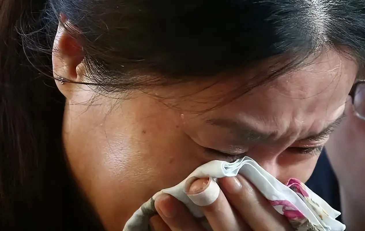 Người phụ nữ cho h&agrave;ng x&oacute;m vay 1,6 tỷ đồng, cận Tết đến đ&ograve;i, đối phương kh&ocirc;ng trả c&ograve;n kiện ra t&ograve;a: C&ocirc; phải bồi thường 1,7 tỷ đồng- Ảnh 1.