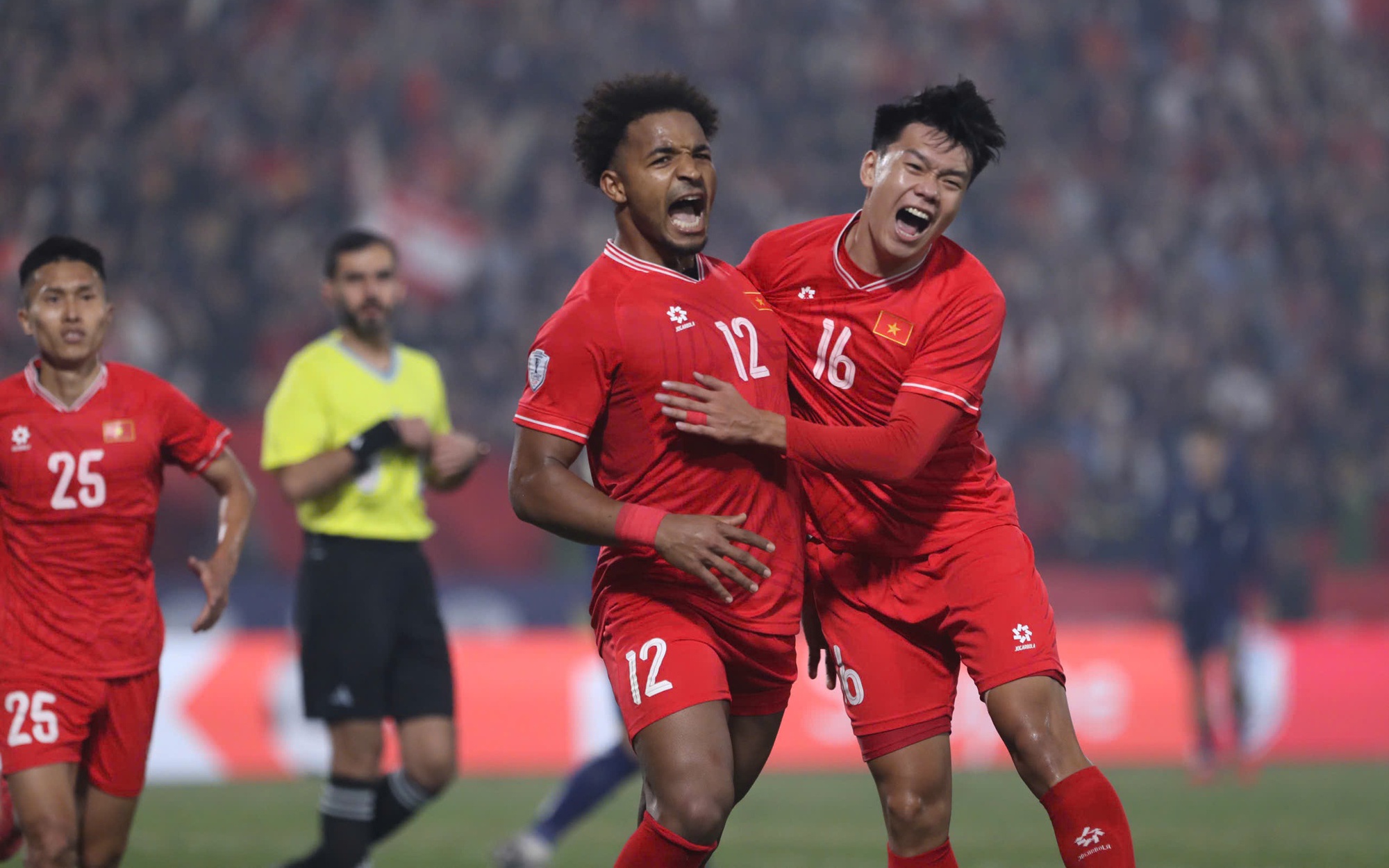 HLV Park Hang-seo: "T&ocirc;i từng nghĩ m&igrave;nh kh&ocirc;ng trụ nổi ở Việt Nam qu&aacute; 1 năm" - Ảnh 3.