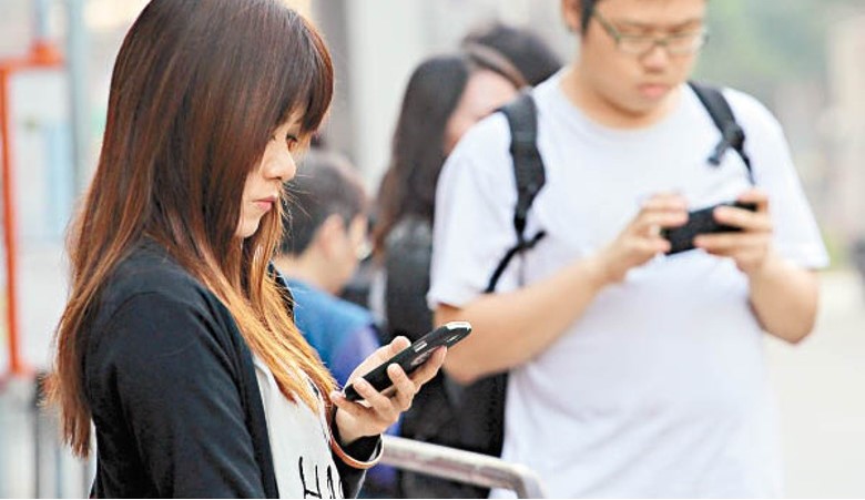 Thường xuy&ecirc;n đăng 7 thứ n&agrave;y l&ecirc;n mạng, đừng tr&aacute;ch người kh&aacute;c mắng bạn EQ thấp- Ảnh 1.