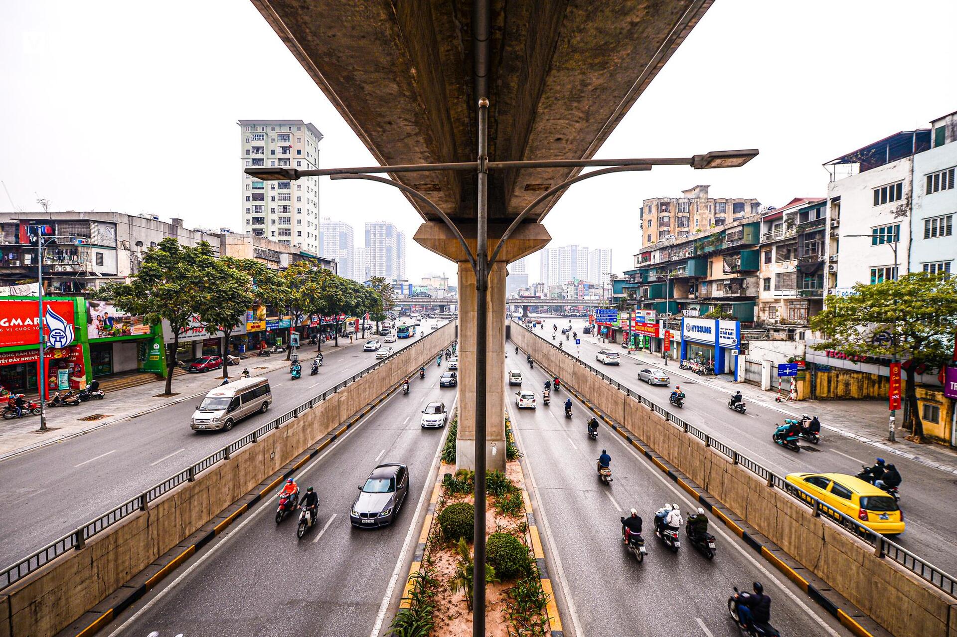 Lắp camera phạt nguội tại nút giao 4 tầng Hà Nội - Ảnh 1.