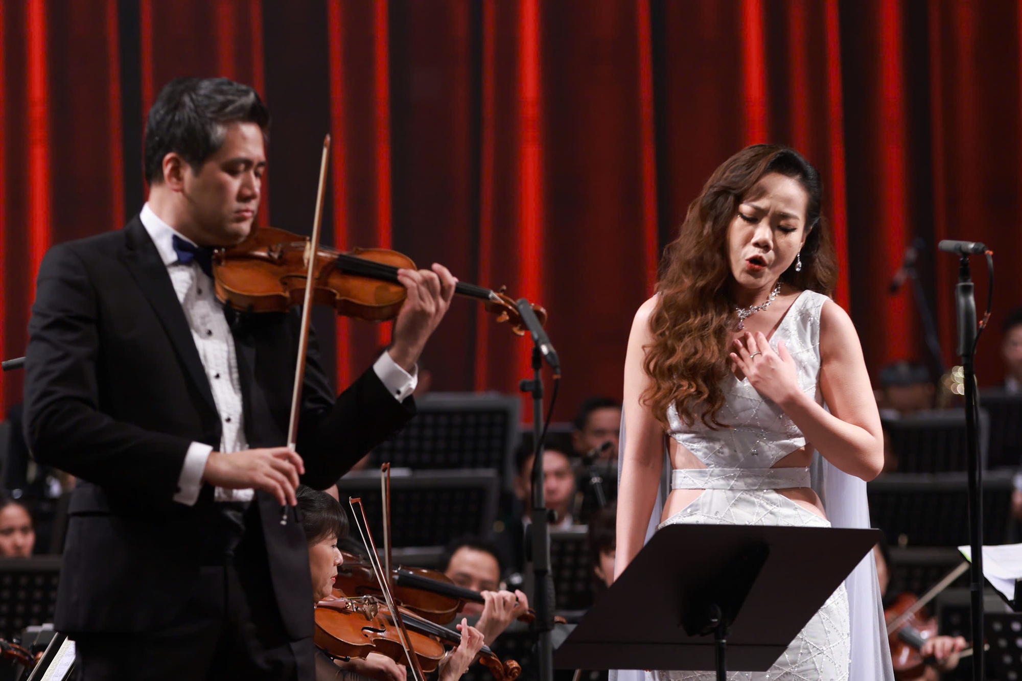 Hà Nội Concert – Hòa nhạc năm mới 2025: Soprano Bảo Yến mê hoặc người nghe với aria "Quel guardo il cavaliere"- Ảnh 3.