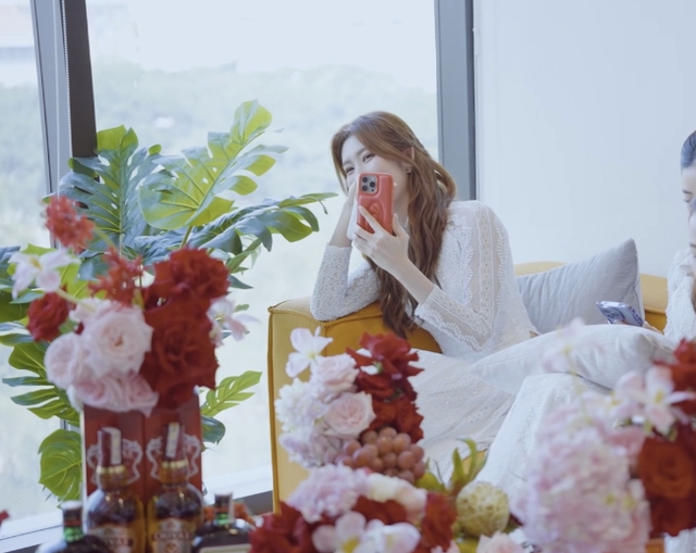 Th&uacute;y Ng&acirc;n từng khổ sở v&igrave; người y&ecirc;u cũ thế n&agrave;o?- Ảnh 1.