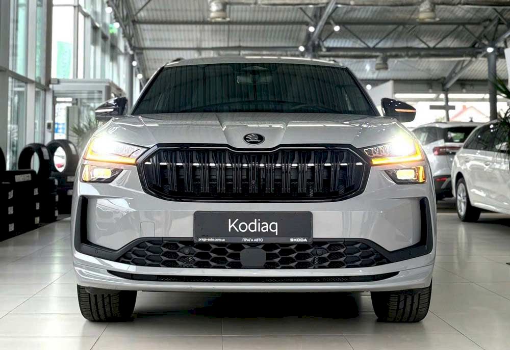 Skoda Kodiaq 2025 chốt b&aacute;n tại Việt Nam: Mua trước Tết giảm gi&aacute; lăn b&aacute;nh, c&oacute; bản thể thao, đều AWD, tăng sức đấu Santa Fe- Ảnh 7.