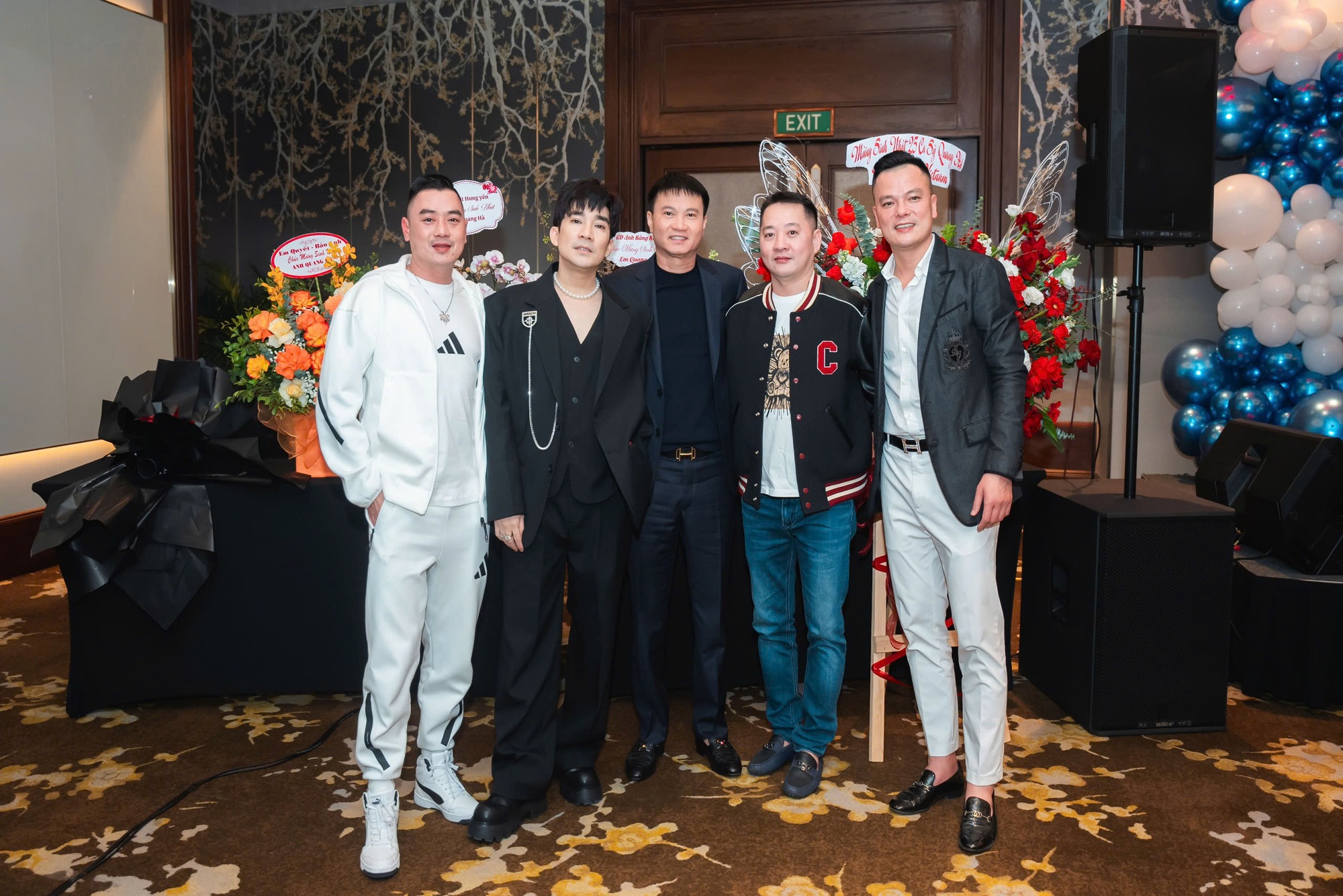 Bằng Kiều mừng tuổi 44 của Quang H&agrave; - Ảnh 3.