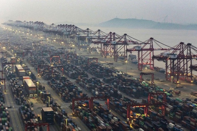 Ông Trump sẽ không công bố các mức thuế nhắm vào Trung Quốc ngay trong ngày đầu tiên nhậm chức. Ảnh: Bloomberg Ông Trump sẽ không công bố các mức thuế nhắm vào Trung Quốc ngay trong ngày đầu tiên nhậm chức. Ảnh: Bloomberg