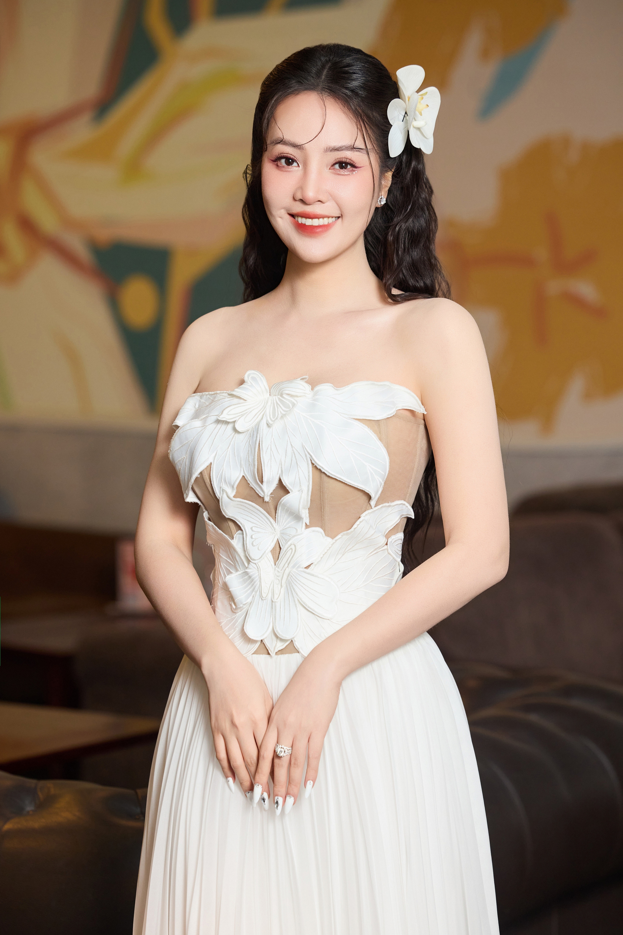 Á hậu Thụy Vân chia sẻ bí quyết giữ dáng ngày Tết- Ảnh 4.