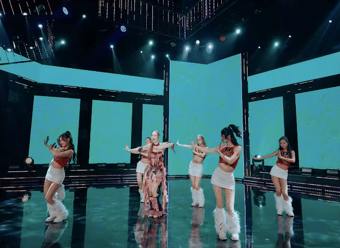 Viral nhất MXH: Trấn Th&agrave;nh n&oacute;i 1 c&acirc;u về Minh Hằng l&agrave;m Hồ Ngọc H&agrave; "sượng tr&acirc;n đứng h&igrave;nh"- Ảnh 1.