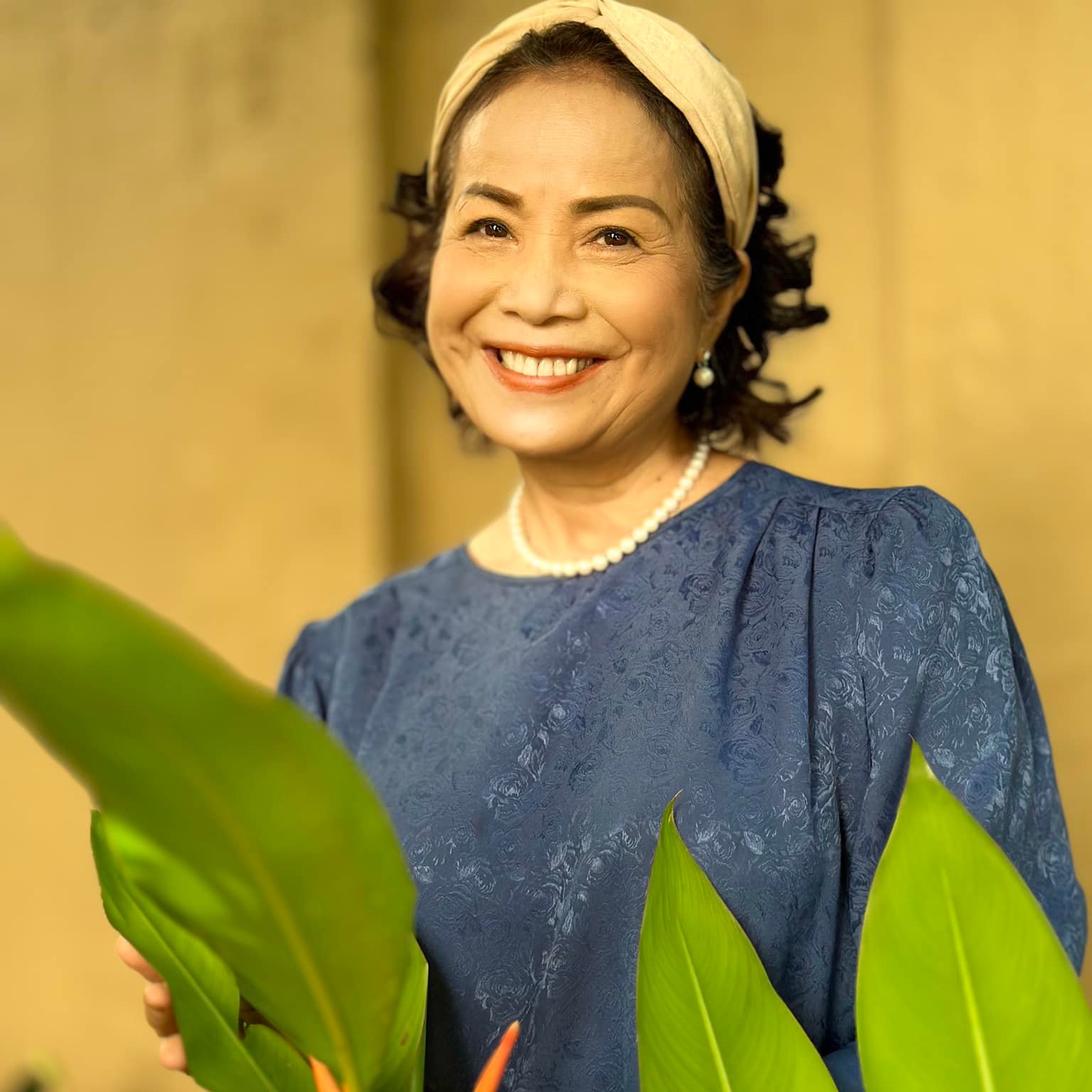 Thêm một NSƯT nổi tiếng tiết lộ bị ung thư phổi, Đàm Vĩnh Hưng: "Thương chị"- Ảnh 2.