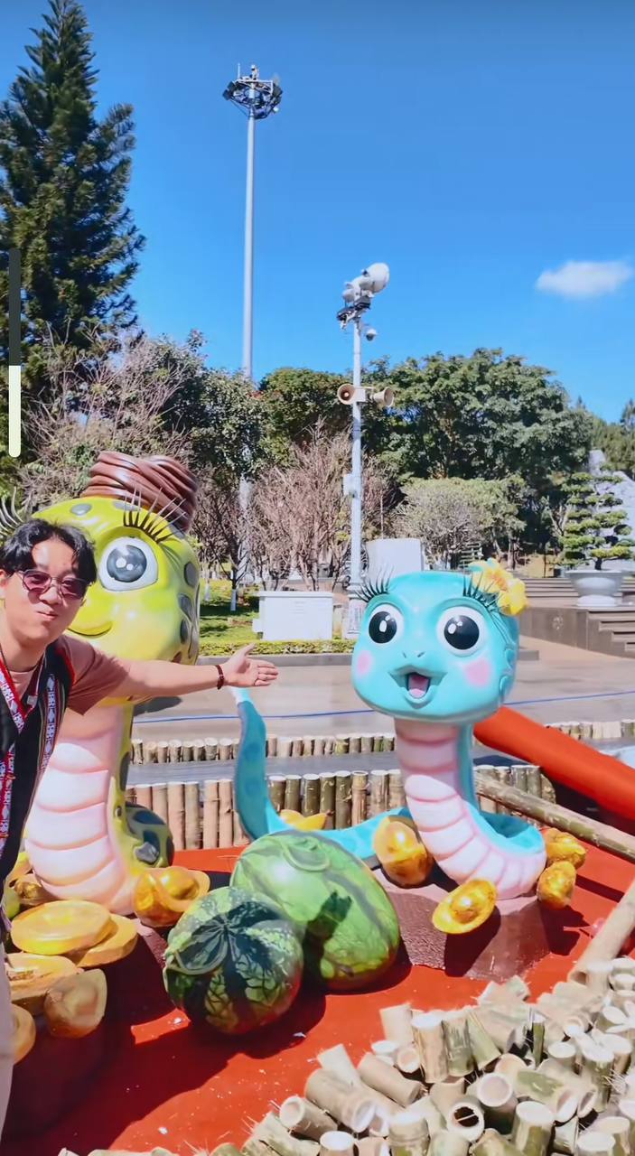 Cuộc đua linh vật rắn 2025: Kim xà quyền uy, "bé Na tẻn tẻn" chiếm sóng mạng xã hội - Ảnh 17.