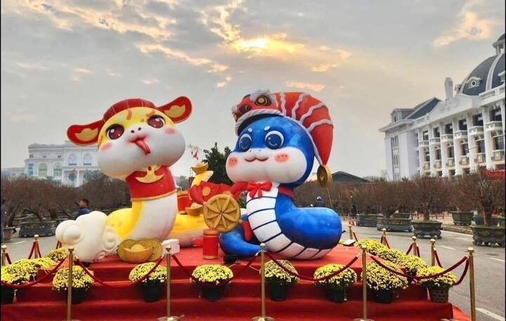 Khám phá linh vật rắn đẹp nhất Tết Ất Tỵ 2025 trên khắp các tỉnh thành - Ảnh 17.