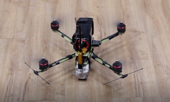 Nga triển khai 3 . 000 Drone AI Mikrob kh&ocirc;ng người l&aacute;i tới Ukraine - Ảnh 1.