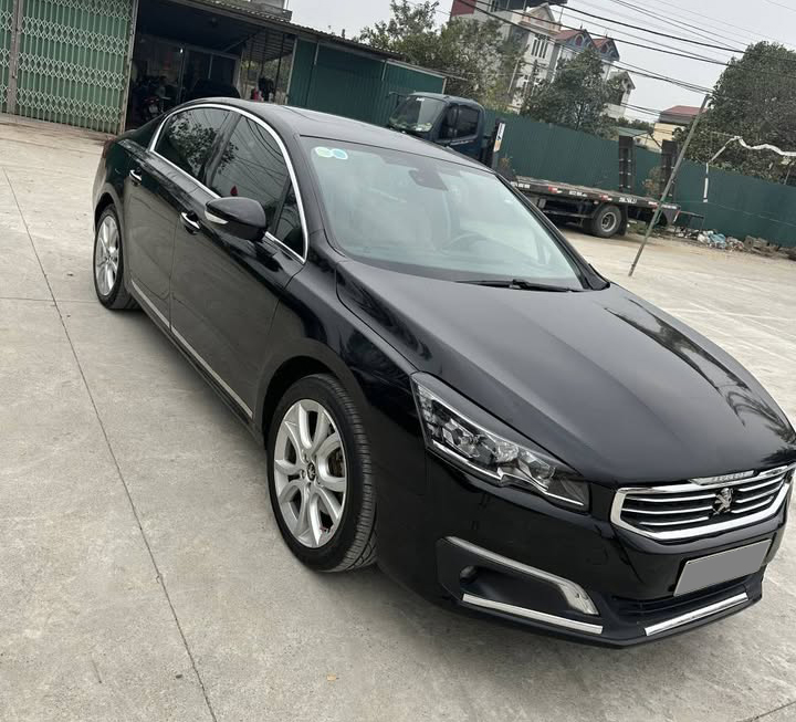 Peugeot 508 bán lại giá chưa đến 300 triệu, rẻ hơn Morning mới: Ngang cỡ Camry mà tiện nghi cao cấp hơn - Ảnh 4.