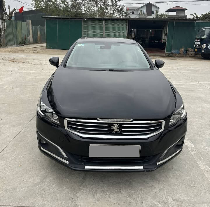 Peugeot 508 bán lại giá chưa đến 300 triệu, rẻ hơn Morning mới: Ngang cỡ Camry mà tiện nghi cao cấp hơn - Ảnh 3.