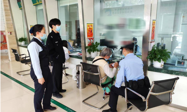 Một m&igrave;nh chăm mẹ chồng suốt 10 năm, đến khi b&agrave; qua đời, t&ocirc;i bị cảnh s&aacute;t t&igrave;m đến tận nh&agrave; m&agrave; ngỡ ng&agrave;ng trước y&ecirc;u cầu được đưa ra- Ảnh 2.