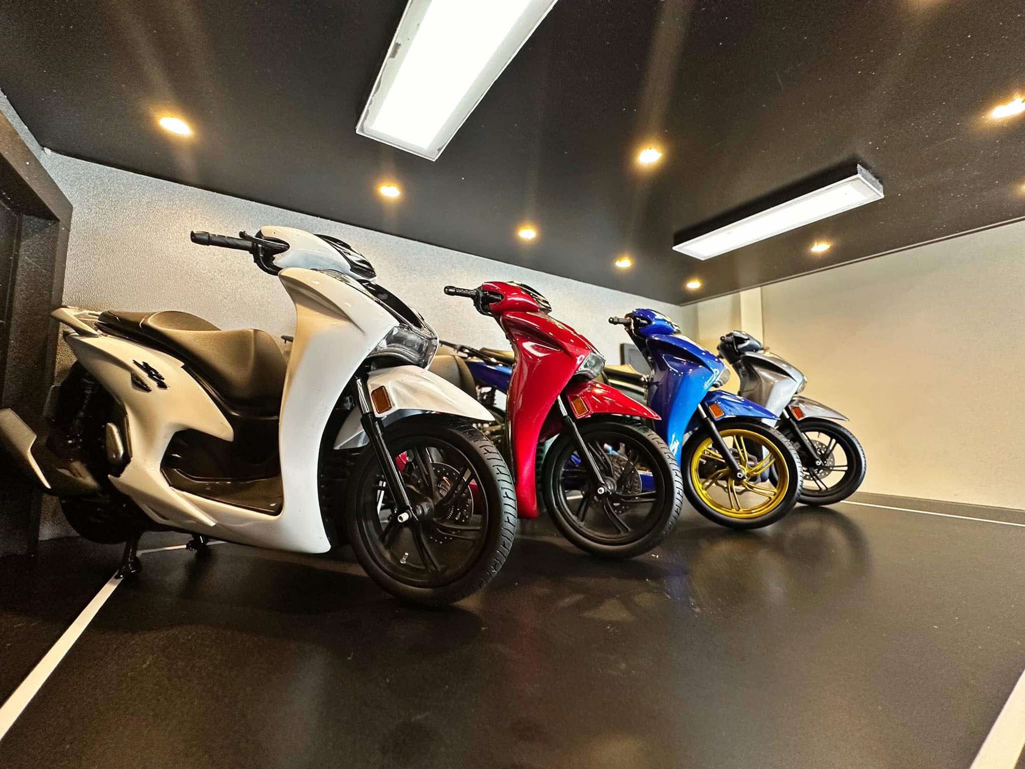 Ch&agrave;ng trai 23 tuổi sở hữu 1.000 xe m&ocirc; h&igrave;nh gi&aacute; h&agrave;ng trăm triệu: 'Kh&ocirc;ng phải th&uacute; chơi người gi&agrave;u, học sinh cũng chơi được'- Ảnh 16.