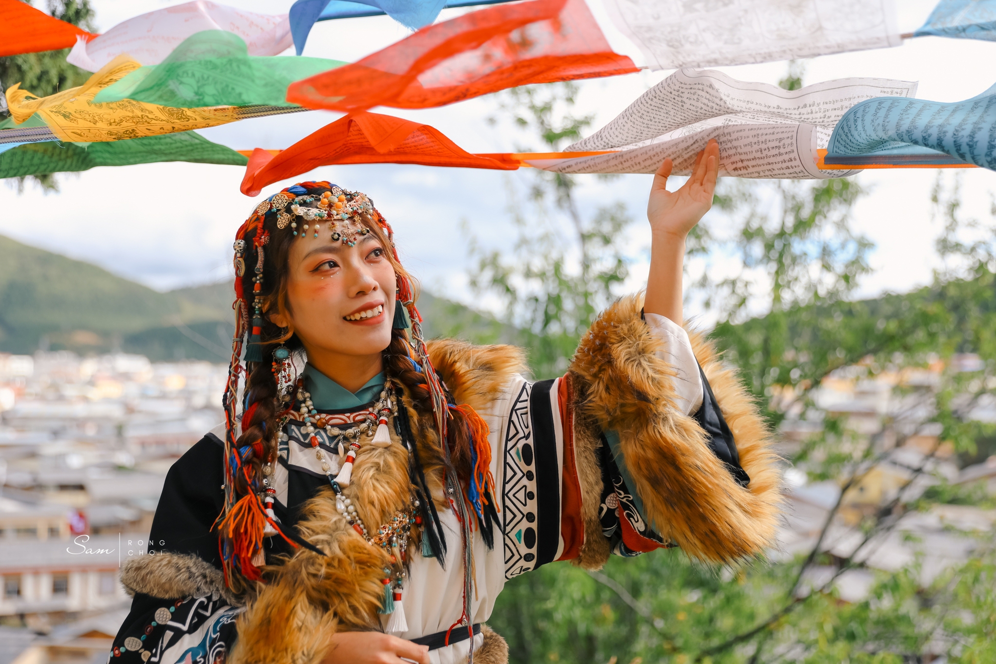 C&ocirc; n&agrave;ng 9x d&aacute;m bước ra khỏi v&ugrave;ng an to&agrave;n: 'Quăng quật' Honda Lead tr&ecirc;n đường đ&egrave;o, l&ecirc;n ngọn đồi hiu quạnh to&agrave;n tiếng quạ k&ecirc;u- Ảnh 12.