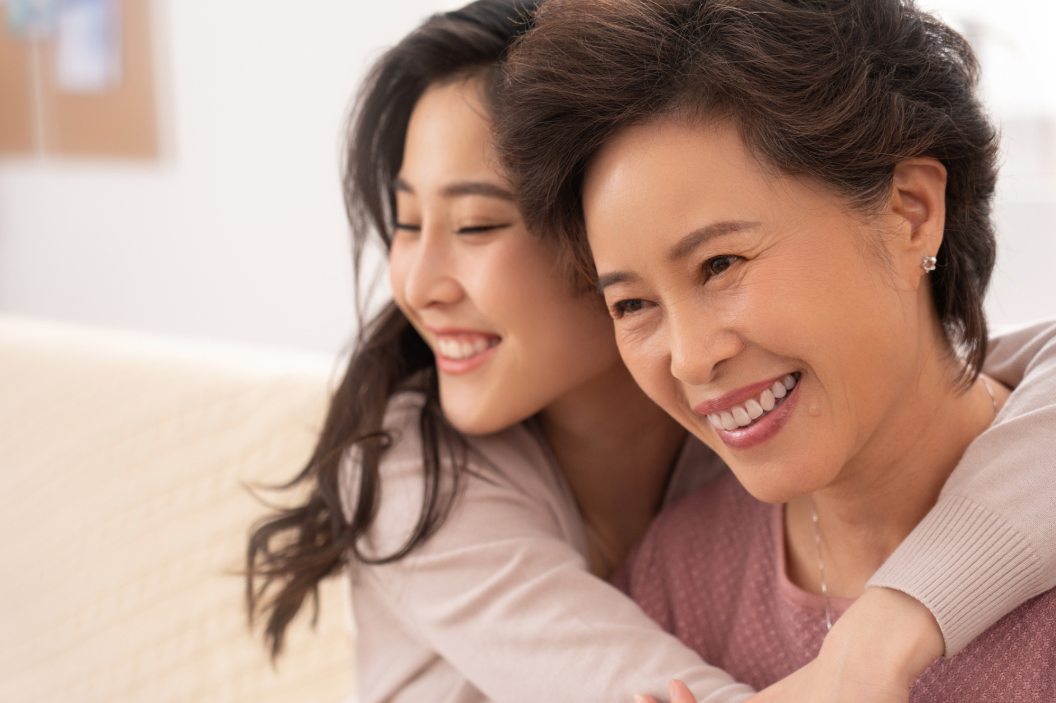 S&aacute;ng M&ugrave;ng Một Tết, chị d&acirc;u th&ocirc;ng b&aacute;o tin mừng khiến cả nh&agrave; lặng người v&igrave; kh&ocirc;ng tin được, mẹ t&ocirc;i lập tức "thưởng n&oacute;ng" chị 100 triệu - Ảnh 1.