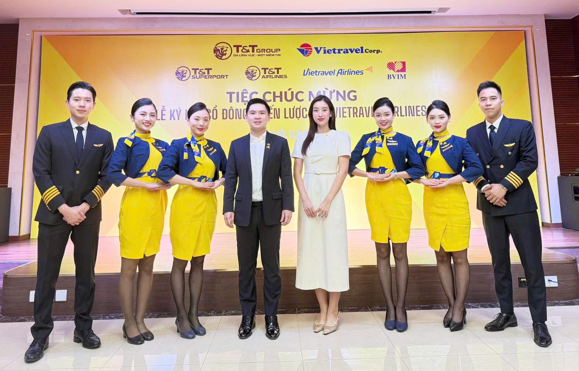 Từ thương vụ M&A Vietravel Airlines cho đến quyết tâm đưa hàng không Việt “bay lên” của bầu Hiển- Ảnh 4.