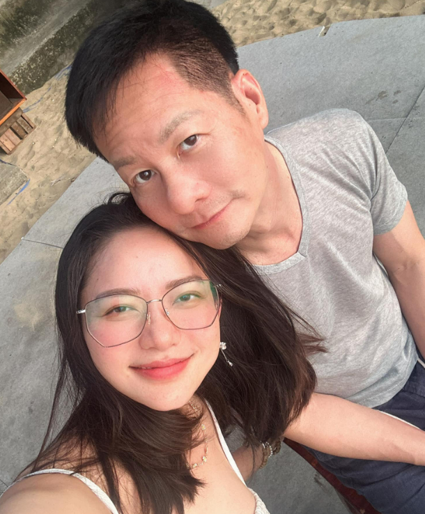 Phan Như Thảo trục trặc với chồng đại gia hơn 26 tuổi?- Ảnh 3. Phan Như Thảo trục trặc với chồng đại gia hơn 26 tuổi?- Ảnh 3.