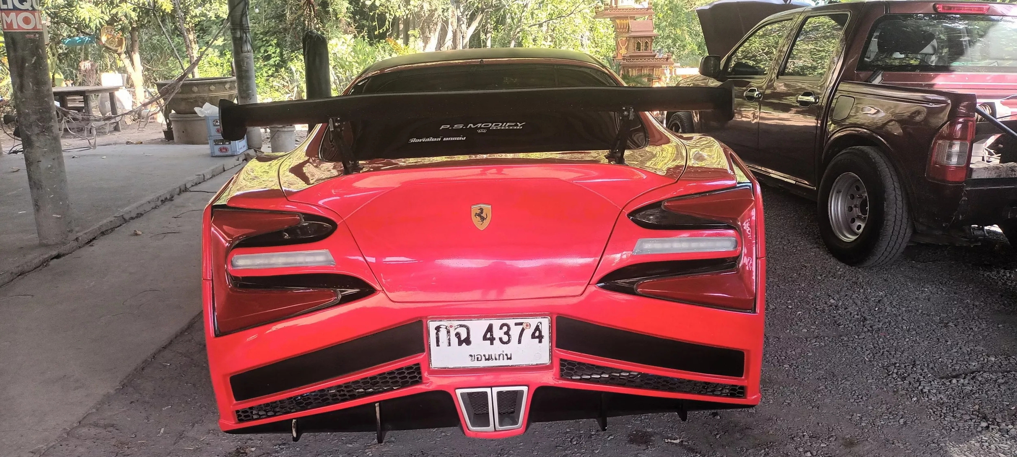 Chiếc ‘Ferrari bản Shopee’ trông rất dị này có giá quy đổi 170 triệu đồng, dùng lõi Toyota - Ảnh 7.