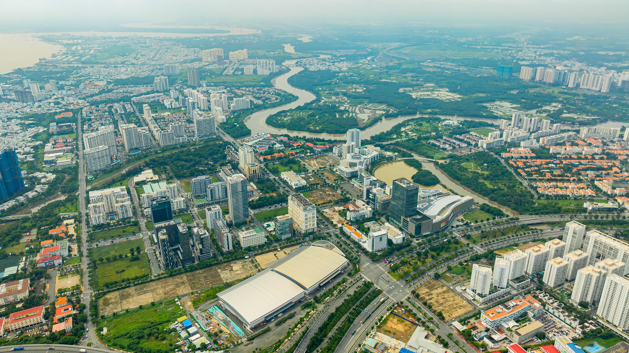 To&agrave;n cảnh khu vực sẽ được Vingroup đầu tư gần 3 tỷ USD l&agrave;m metro, nối trung t&acirc;m TP.HCM với si&ecirc;u dự &aacute;n lấn biển lớn nhất Việt Nam - Ảnh 1.