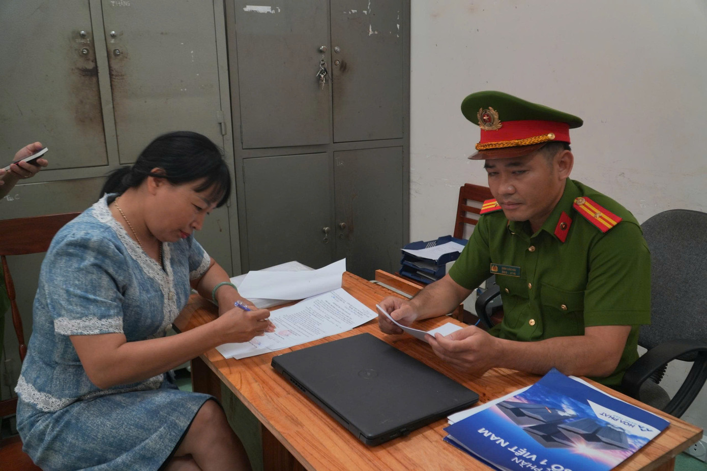 Quảng Ng&atilde;i bắt khẩn cấp gi&aacute;m đốc C&ocirc;ng ty TNHH L&yacute; Tuấn- Ảnh 2.