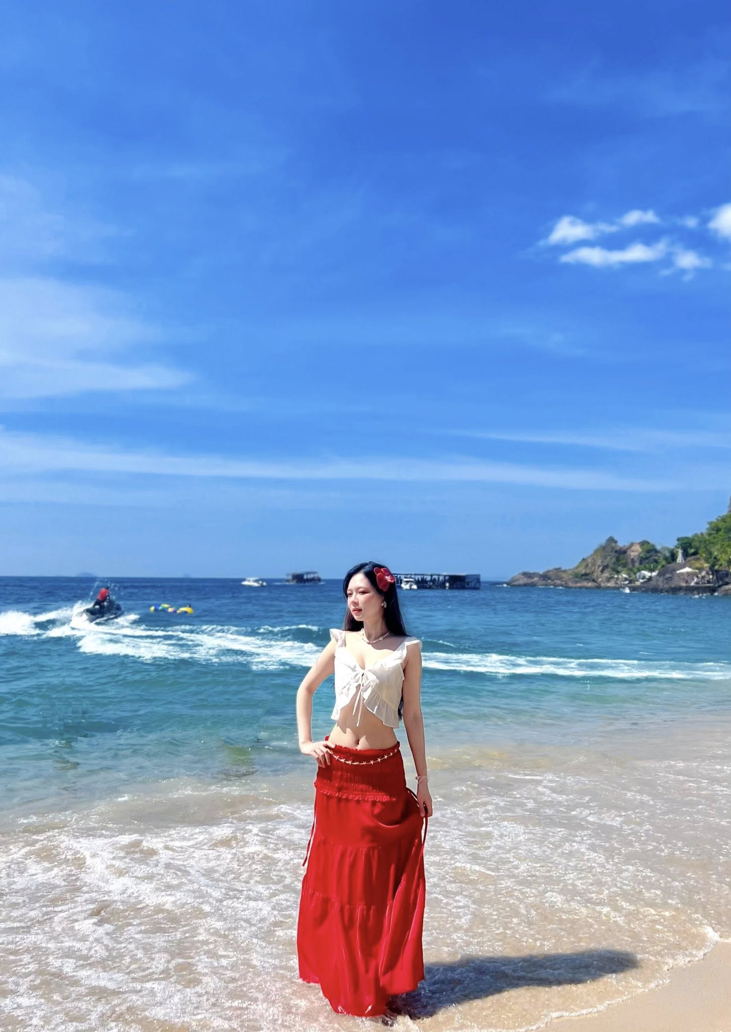 Đây mới là chuyện thật về cô gái nổi tiếng vì khoảnh khắc “chưa nổi đã chìm” trên VTV24- Ảnh 7. Đây mới là chuyện thật về cô gái nổi tiếng vì khoảnh khắc “chưa nổi đã chìm” trên VTV24- Ảnh 7.