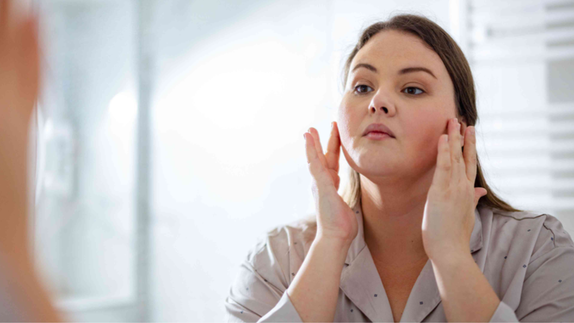 Khi ung thư gan "tấn công", khuôn mặt sẽ có 3 thay đổi: Soi gương mà thấy hãy đi khám ngay!- Ảnh 3.