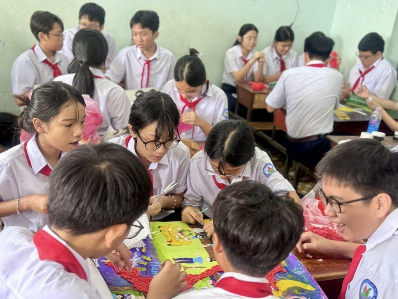 Vỏ xốp bọc trái cây thành tác phẩm ý nghĩa trước thềm Trung thu- Ảnh 3.