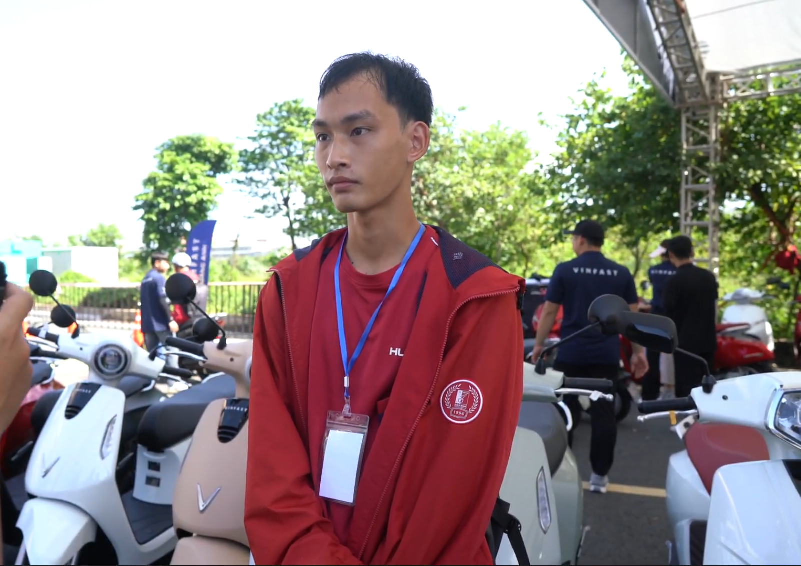 Lợi thế bất ngờ khi thuyết phục sinh viên chuyển từ xe xăng sang xe điện: là một thói quen di chuyển khi còn học cấp 3!- Ảnh 3. Lợi thế bất ngờ khi thuyết phục sinh viên chuyển từ xe xăng sang xe điện: là một thói quen di chuyển khi còn học cấp 3!- Ảnh 3.