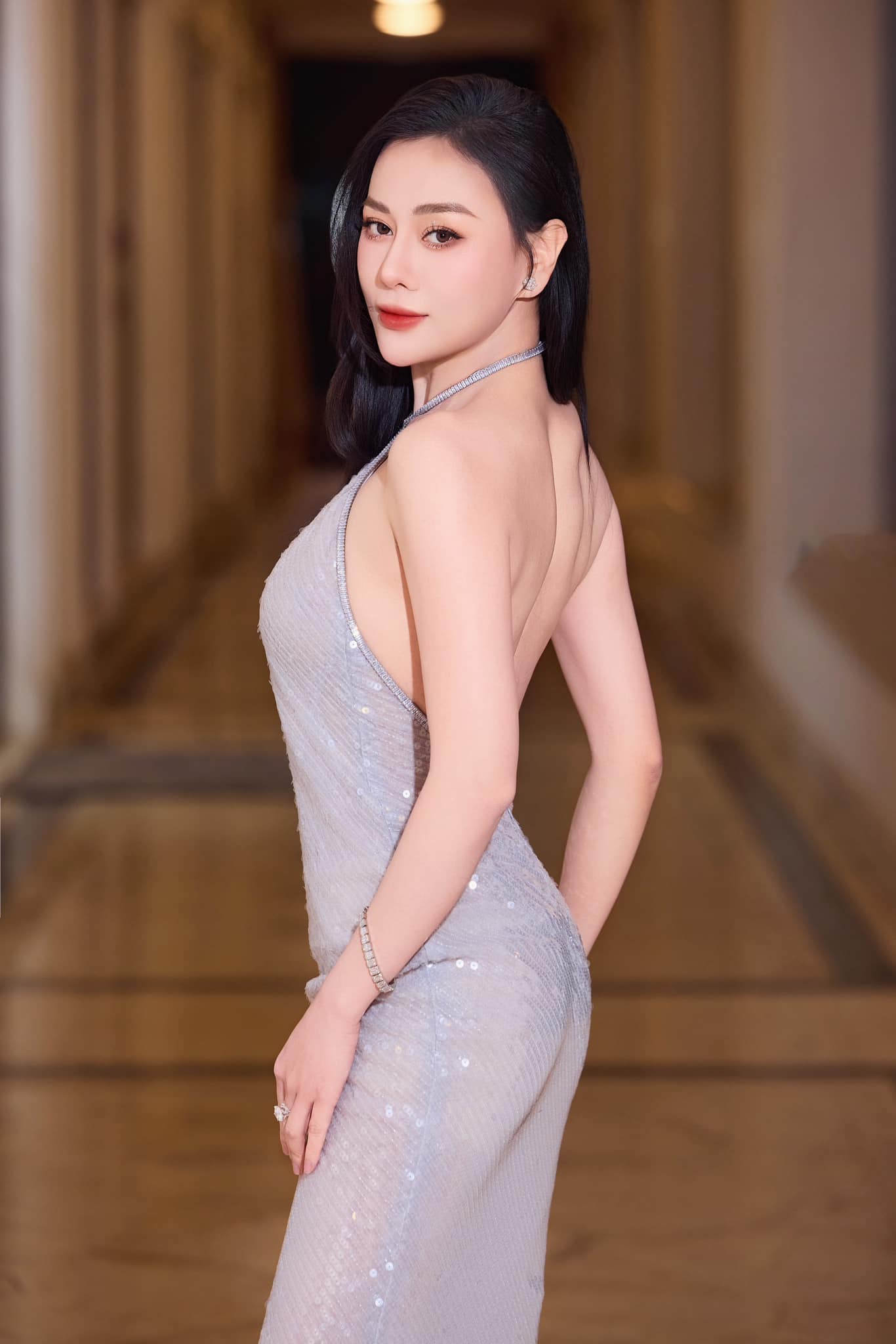 Phương Oanh: Phương Oanh: