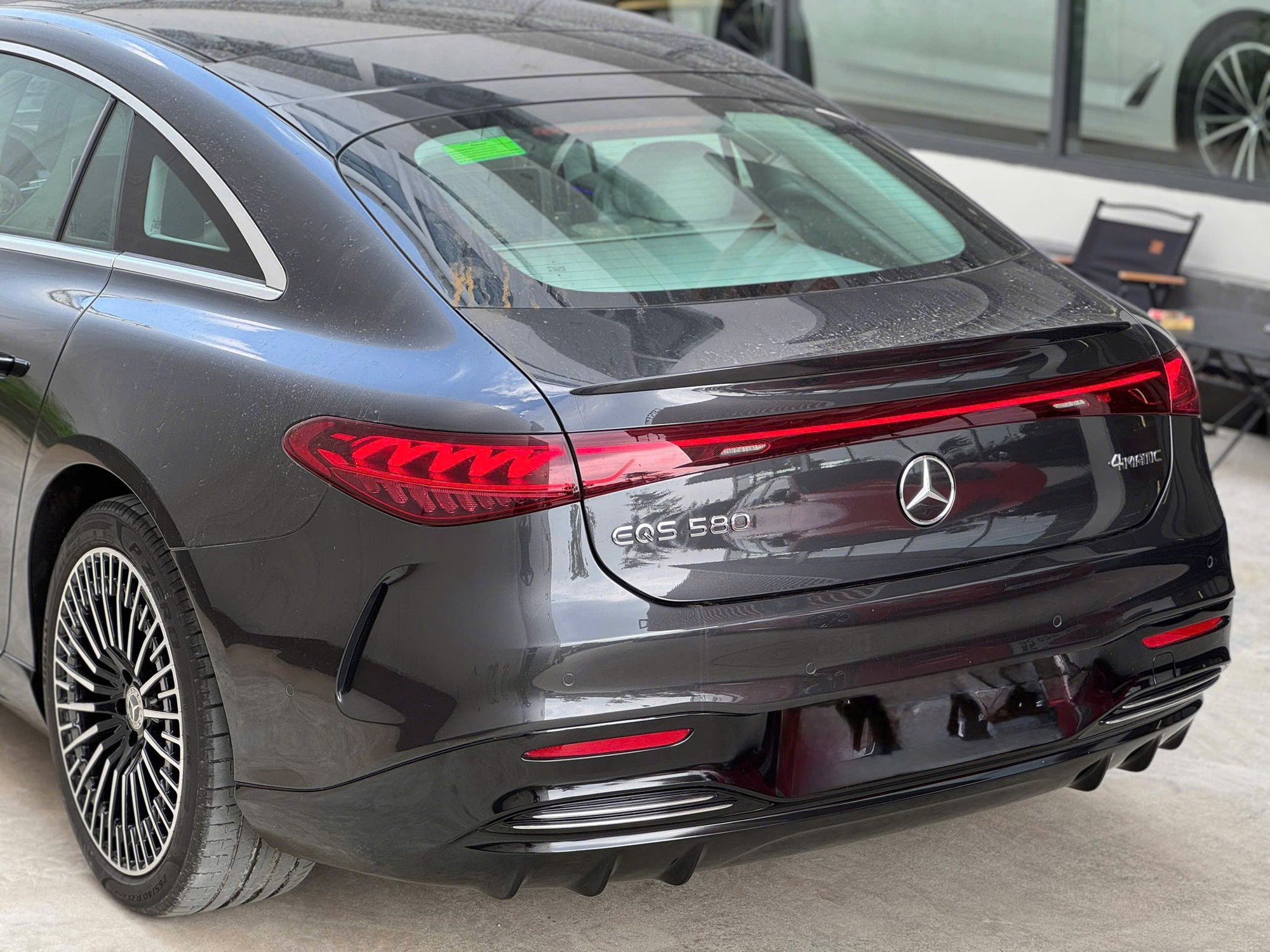 Chiếc Mercedes-Benz này mỗi 1km mất giá 1,6 triệu đồng, người mua tiết kiệm 1,3 tỷ đồng so với xe mới- Ảnh 5.