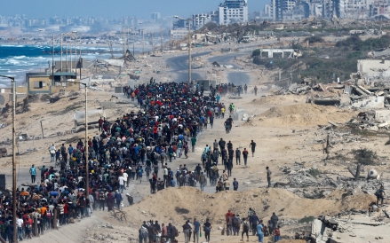 Lệnh ngừng bắn có hiệu lực, người dân Gaza cạn nước mắt trở về đống hoang tàn