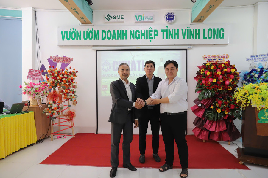 Hành trình biến củ hành tím thành nước mắm chay của sinh viên miền Tây- Ảnh 7.