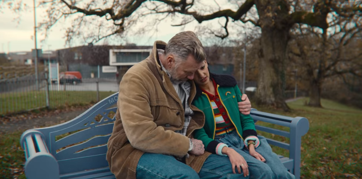 Xem phim Sex Education tôi nhận ra đây là người đàn ông tuyệt vời nhất, hiếm ai có thể sánh bằng- Ảnh 4.