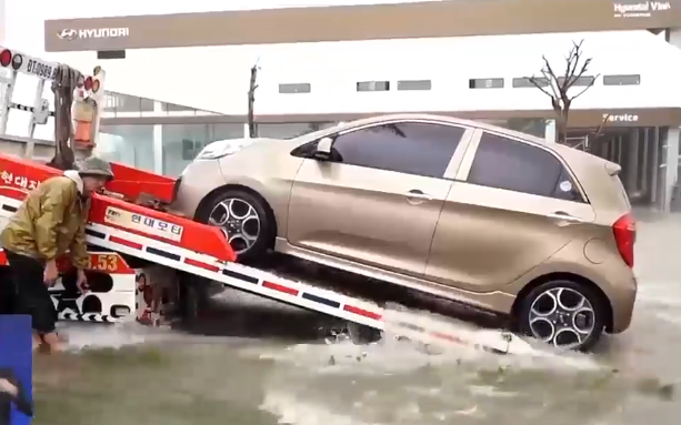 &Ocirc; t&ocirc; bị ngập nước: Khi n&agrave;o được bồi thường v&agrave; quy tr&igrave;nh cần biết- Ảnh 2.