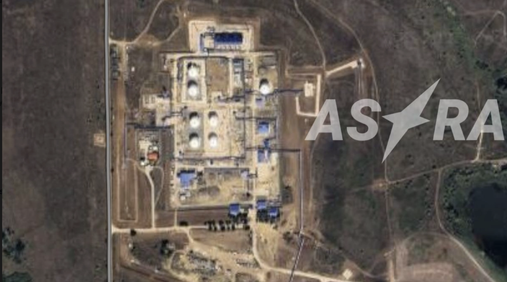 Điểm n&oacute;ng xung đột ng&agrave;y 10-10: Nh&agrave; m&aacute;y kh&iacute; đốt tr&uacute;ng đ&ograve;n, hơn 100 UAV Nga ph&oacute;ng trong đ&ecirc;m- Ảnh 1.