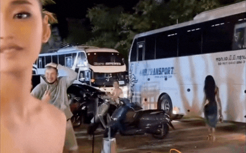 Hoa hậu Yến Nhi lao thẳng vào máy quay- Ảnh 1. Hoa hậu Yến Nhi lao thẳng vào máy quay- Ảnh 1.