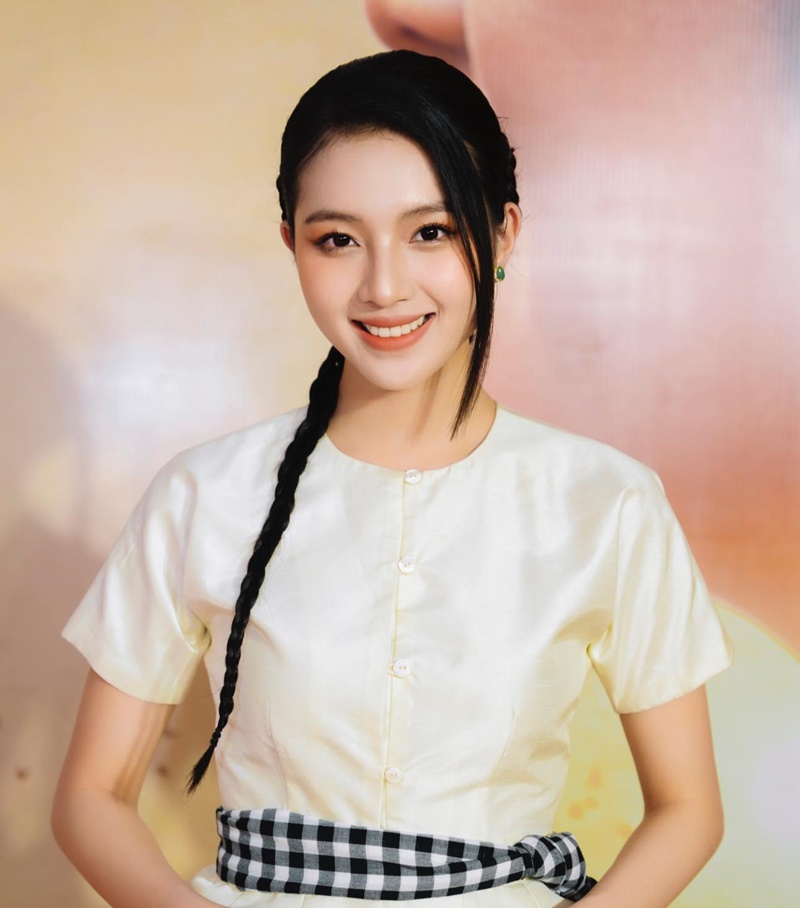 Mỹ nhân có cam thường đỉnh nhất Vbiz, đẹp hơn cả Ninh Dương Lan Ngọc- Ảnh 10. Mỹ nhân có cam thường đỉnh nhất Vbiz, đẹp hơn cả Ninh Dương Lan Ngọc- Ảnh 10.