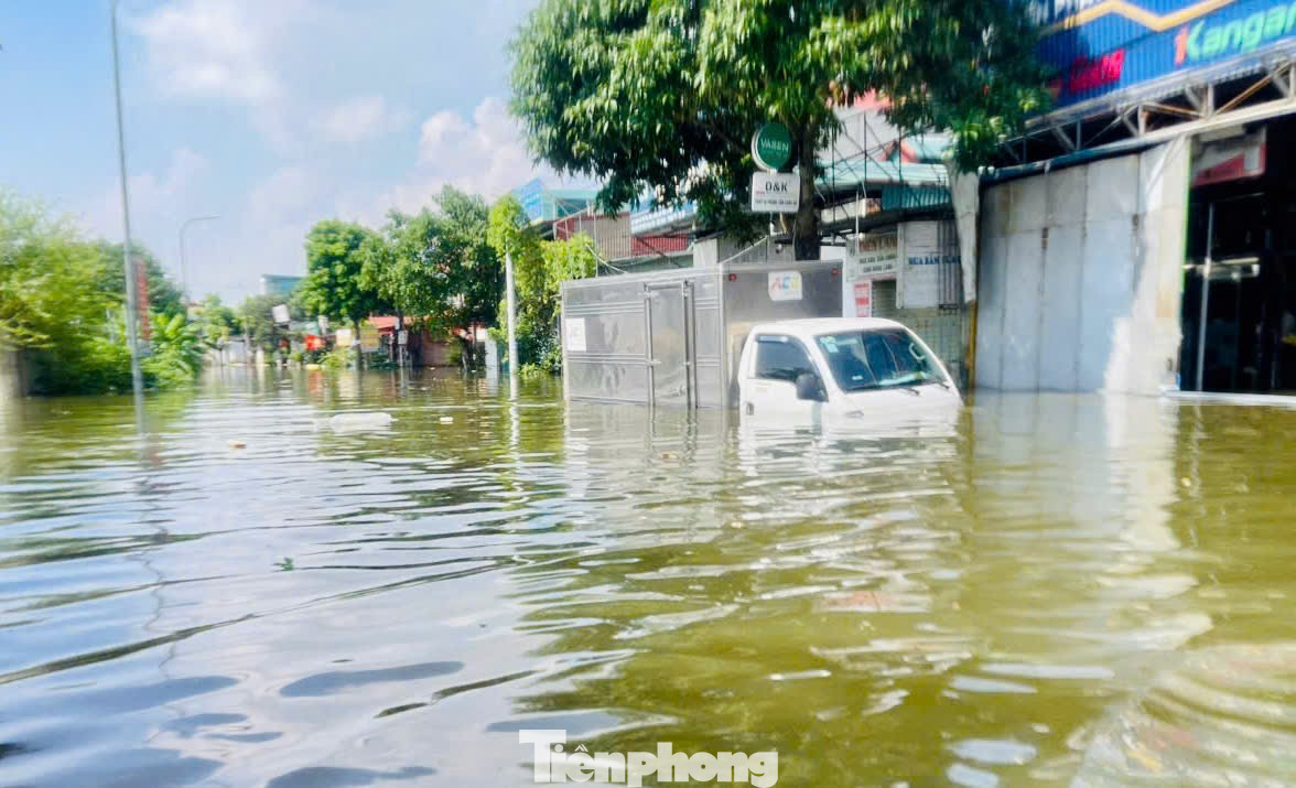 Nhiều khu vực xã Sóc Sơn ngập sâu 1,5 mét- Ảnh 10.