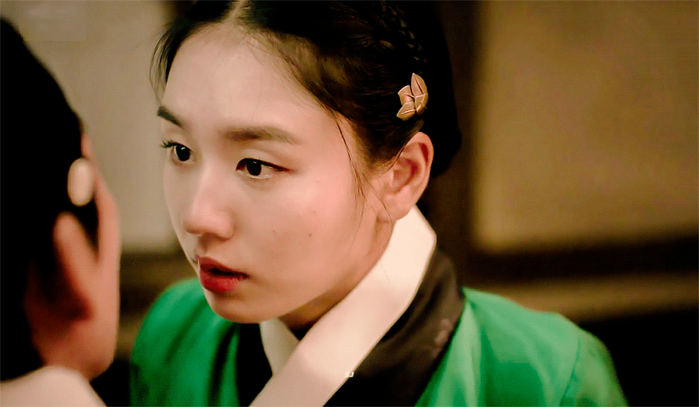 Mỹ nh&acirc;n đẹp chuẩn tiểu thư qu&yacute; tộc: Diễn hay từ phim n&agrave;y sang phim kh&aacute;c, đ&oacute;ng vai phụ cũng lấn &aacute;t cả nữ ch&iacute;nh- Ảnh 11.