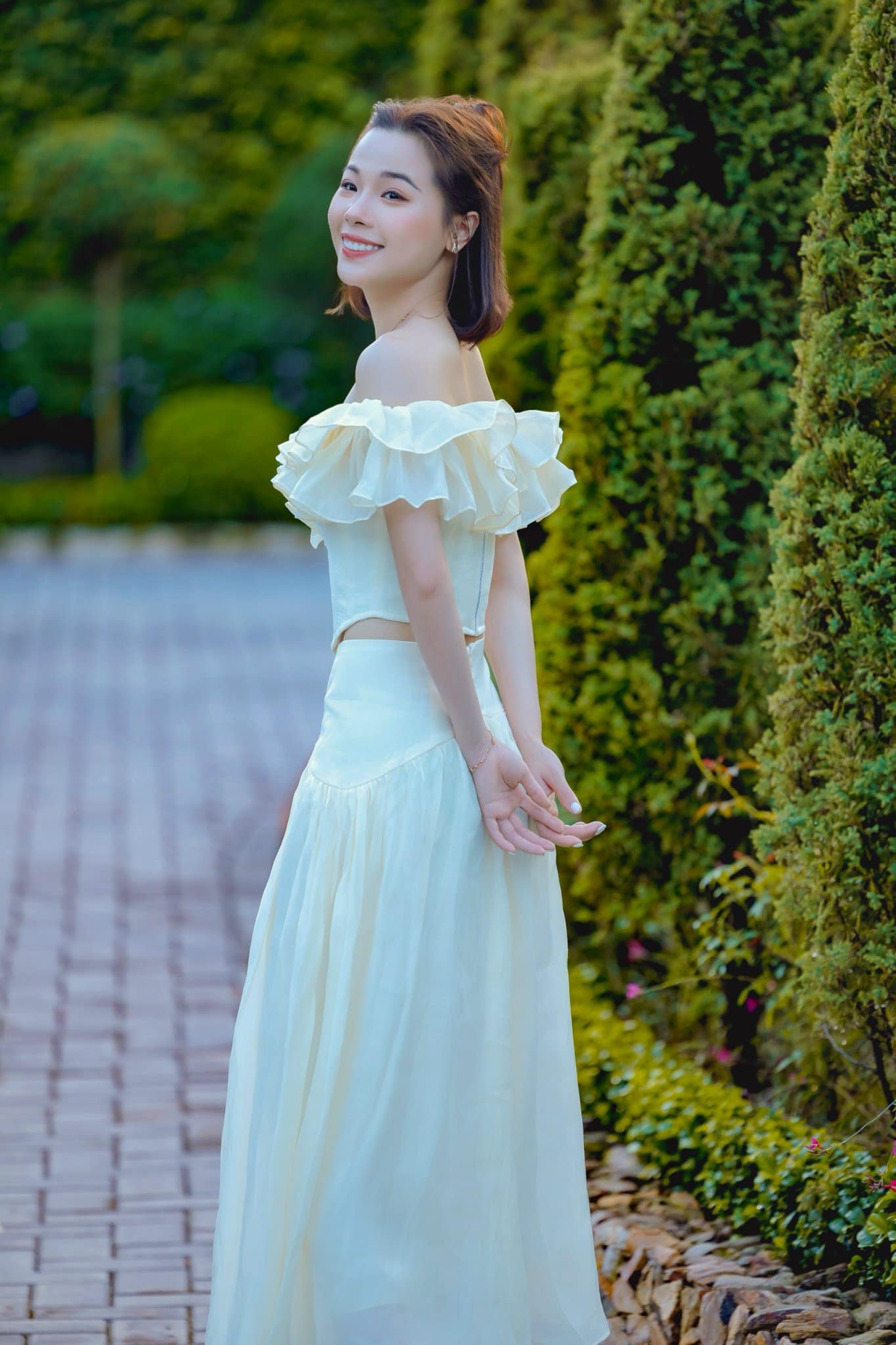 Hotgirl cầu lông Nguyễn Thuỳ Linh hoàn thành luận văn thạc sĩ, đã xinh đẹp lại quá giỏi giang- Ảnh 3. Hotgirl cầu lông Nguyễn Thuỳ Linh hoàn thành luận văn thạc sĩ, đã xinh đẹp lại quá giỏi giang- Ảnh 3.